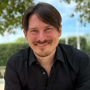 Dr Michael Gerharz